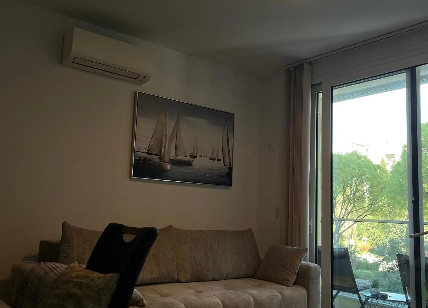 Iris Apartment Private Parking Split